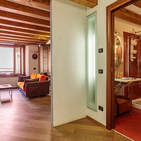 Le Flaneur De Croix By Heritage Collection Alpine *